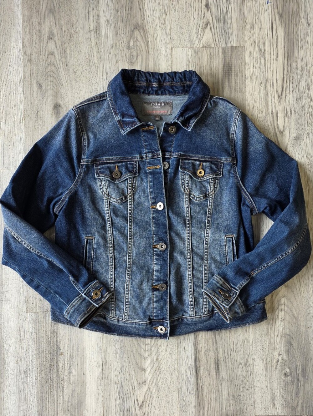 Torrid Women’s Size 1 Stretch Denim Trucker Jacket